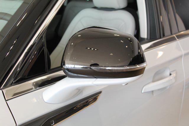 new 2025 Lincoln Aviator car, priced at $65,001
