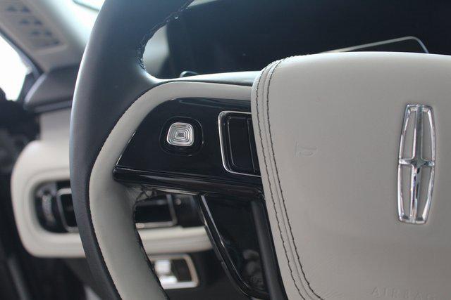 new 2025 Lincoln Aviator car, priced at $65,001