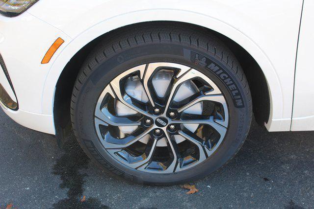 new 2026 Lincoln Nautilus car, priced at $61,057