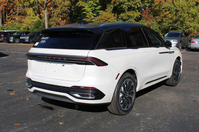 new 2026 Lincoln Nautilus car, priced at $61,057