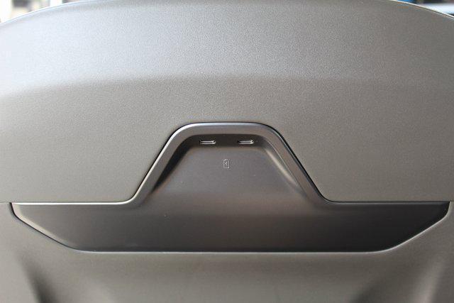 new 2025 Lincoln Nautilus car, priced at $50,586