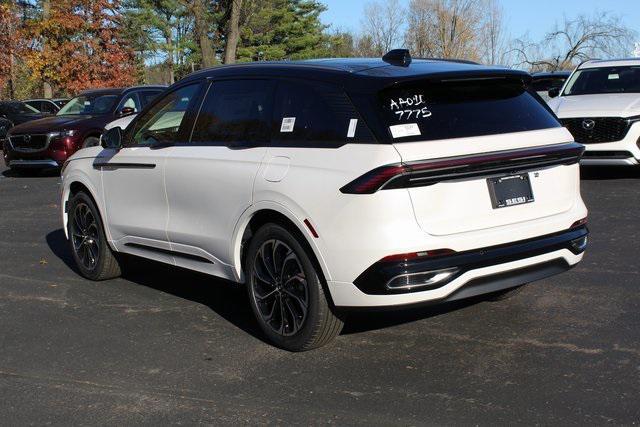 new 2025 Lincoln Nautilus car, priced at $65,750