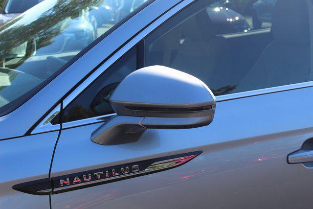 used 2022 Lincoln Nautilus car, priced at $30,488