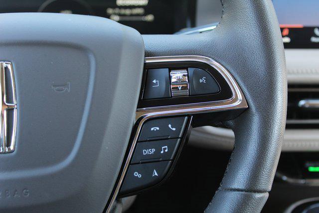 used 2022 Lincoln Nautilus car, priced at $30,488