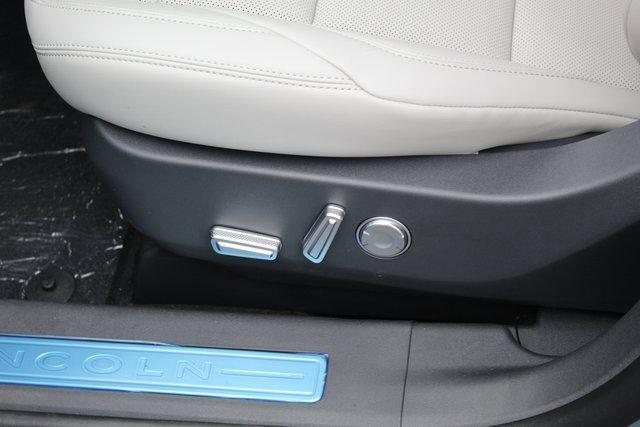 new 2026 Lincoln Nautilus car, priced at $57,487