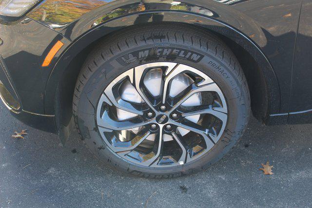 new 2026 Lincoln Nautilus car, priced at $60,427