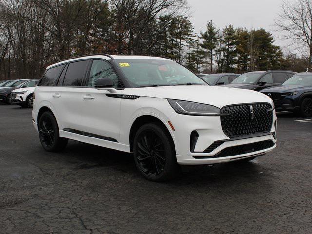 new 2025 Lincoln Aviator car, priced at $74,075