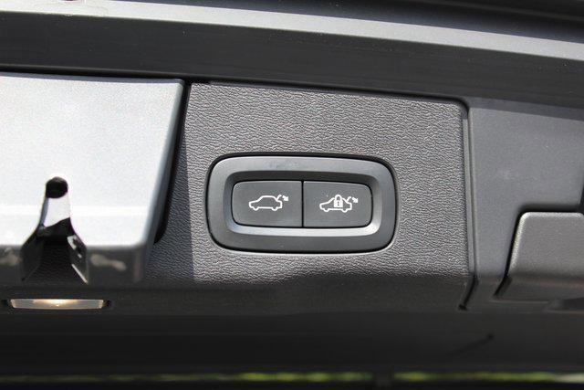 used 2020 Volvo XC60 car, priced at $28,198