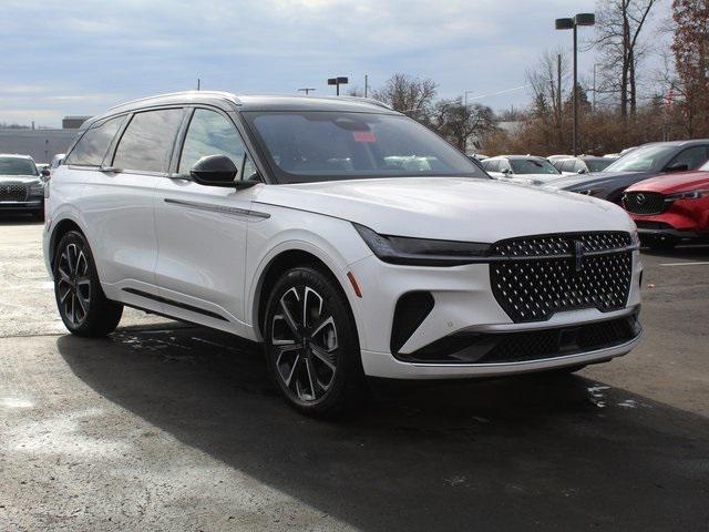 new 2025 Lincoln Nautilus car, priced at $66,600