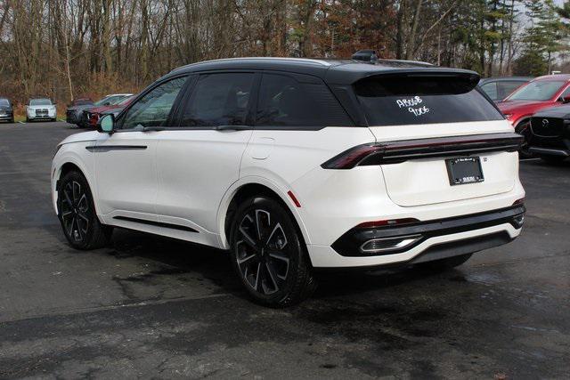 new 2025 Lincoln Nautilus car, priced at $66,600