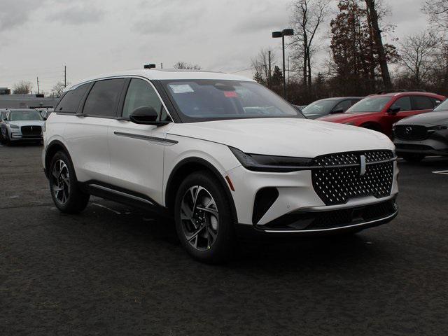 new 2025 Lincoln Nautilus car, priced at $62,270