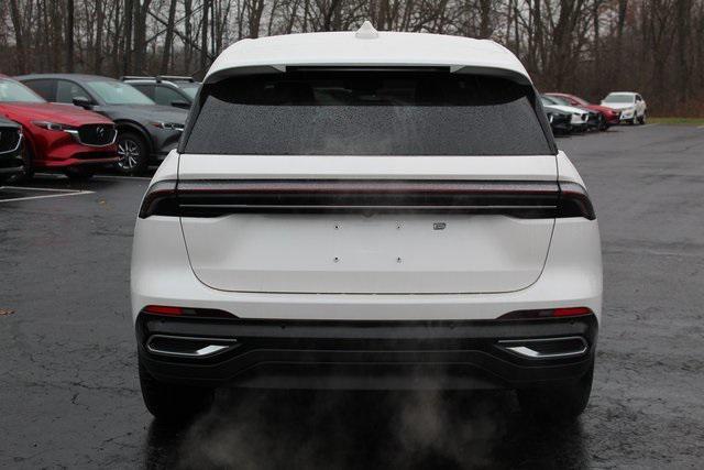 new 2025 Lincoln Nautilus car, priced at $56,880