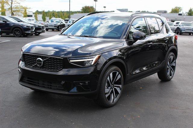 new 2025 Volvo XC40 car, priced at $48,820