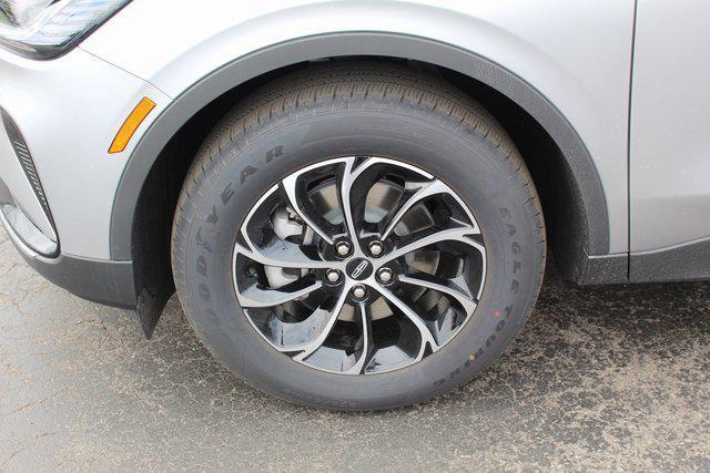 new 2025 Lincoln Nautilus car, priced at $51,636