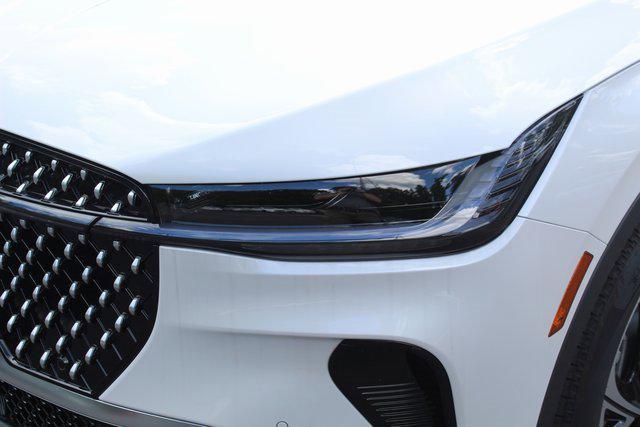 new 2025 Lincoln Nautilus car, priced at $59,428