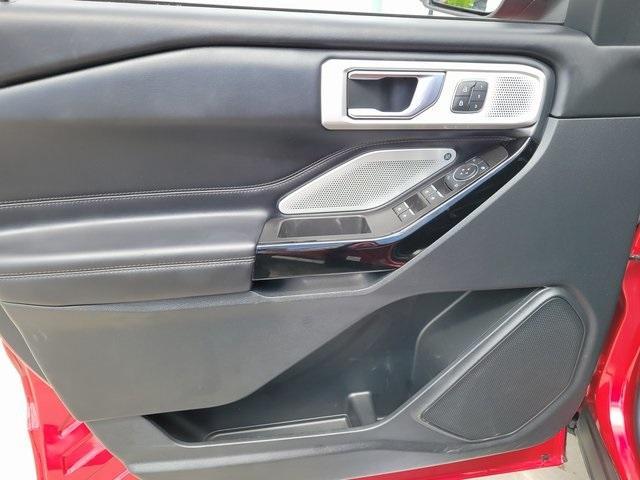 used 2022 Ford Explorer car, priced at $45,683