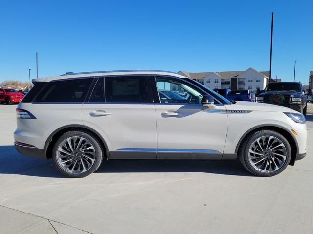 new 2025 Lincoln Aviator car, priced at $80,904