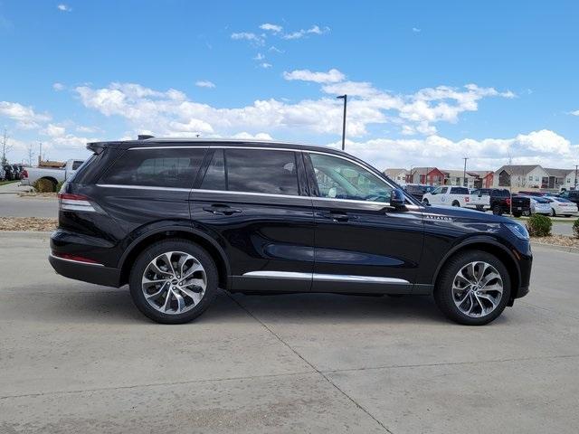 new 2025 Lincoln Aviator car, priced at $60,105