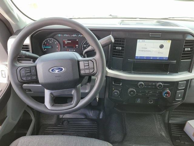 new 2025 Ford F-250 car, priced at $52,944
