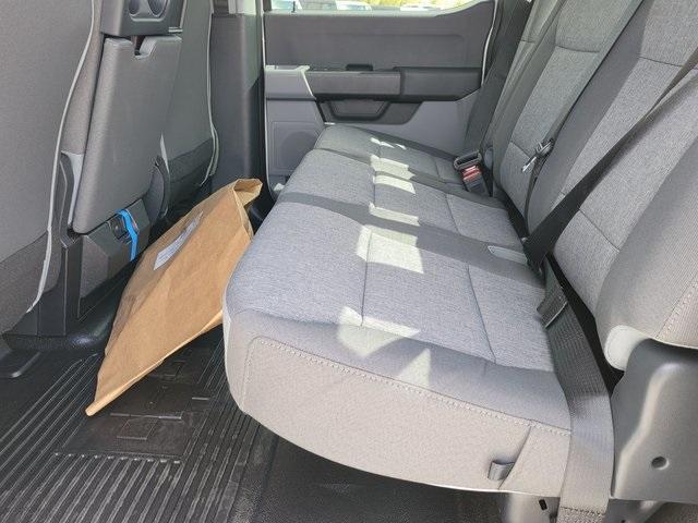 new 2025 Ford F-250 car, priced at $52,944
