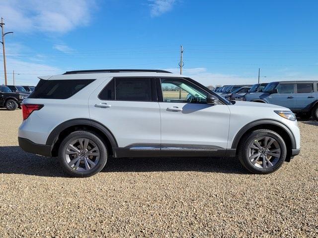 new 2025 Ford Explorer car