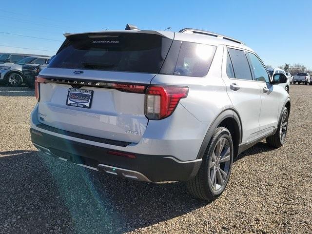 new 2025 Ford Explorer car