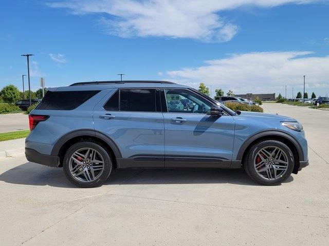 new 2025 Ford Explorer car, priced at $61,749