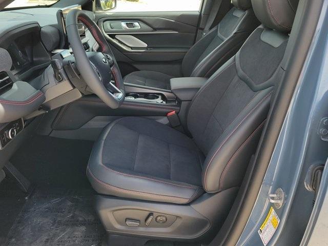 new 2025 Ford Explorer car, priced at $61,749
