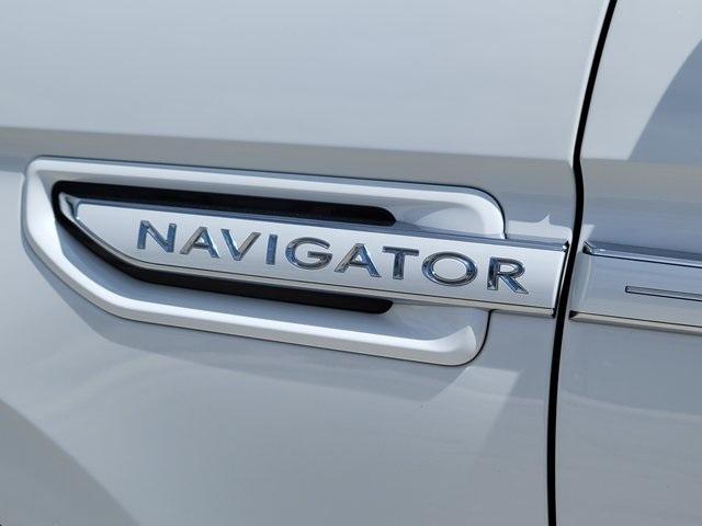 used 2021 Lincoln Navigator car, priced at $45,674