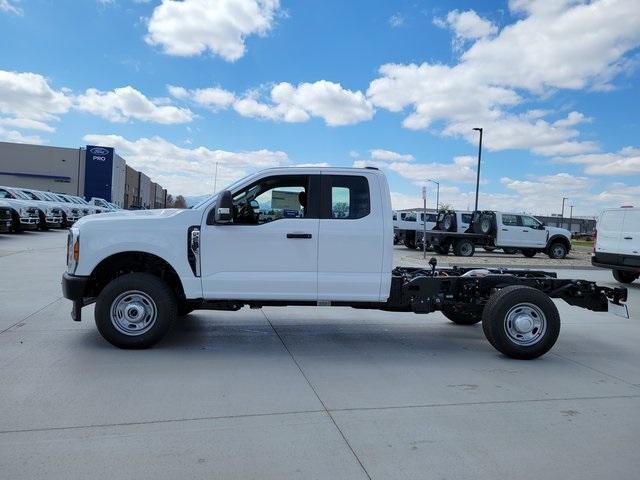 new 2025 Ford F-250 car, priced at $50,299