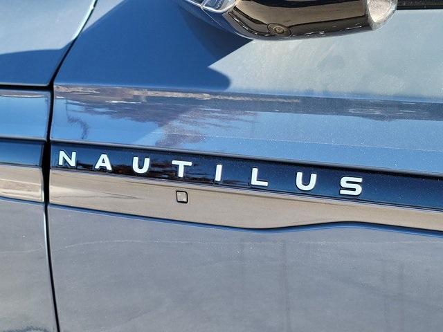 new 2025 Lincoln Nautilus car, priced at $61,214