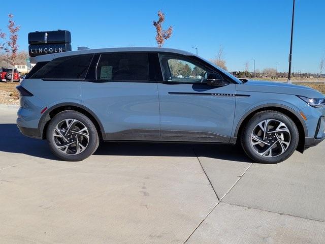 new 2025 Lincoln Nautilus car, priced at $61,214