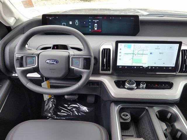 new 2025 Ford Expedition car, priced at $74,479