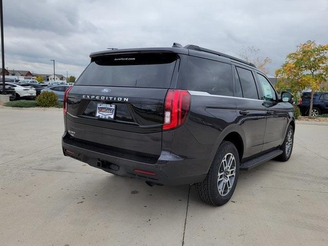 new 2025 Ford Expedition car, priced at $74,479
