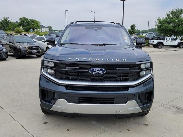 new 2025 Ford Expedition car, priced at $82,039
