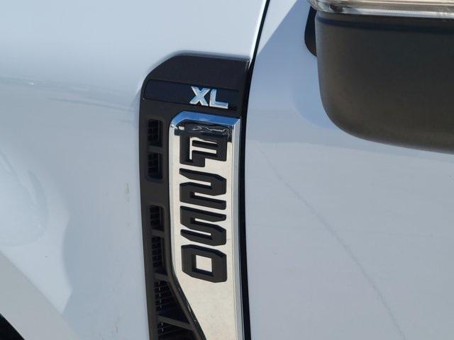 new 2025 Ford F-250 car, priced at $51,069