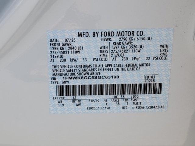 new 2025 Ford Explorer car, priced at $61,274