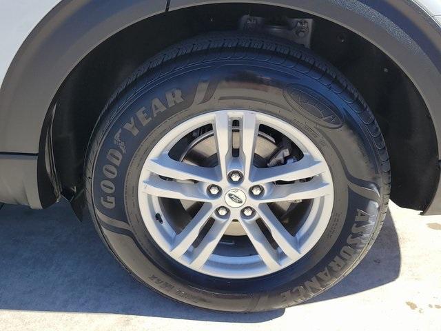 used 2024 Ford Explorer car, priced at $33,012