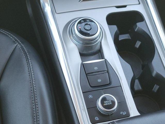 used 2024 Ford Explorer car, priced at $33,012
