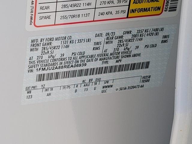 used 2024 Ford Expedition car, priced at $55,973