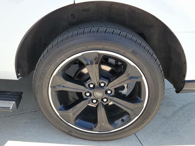 used 2024 Ford Expedition car, priced at $55,973