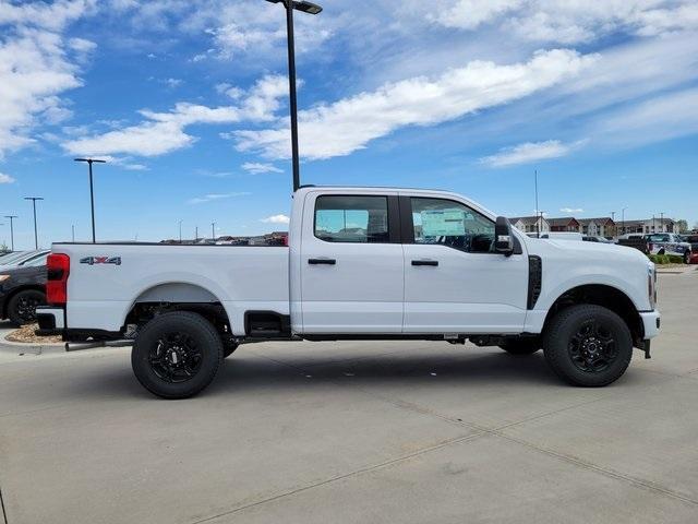 new 2024 Ford F-350 car, priced at $61,124