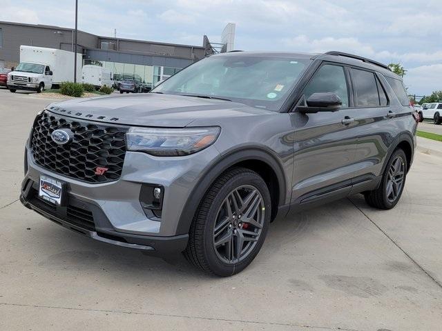 new 2025 Ford Explorer car, priced at $60,109