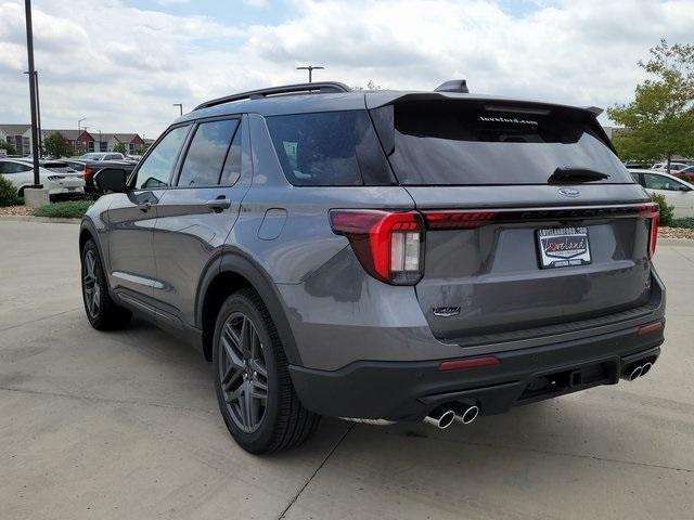 new 2025 Ford Explorer car, priced at $60,109