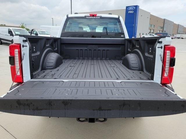 new 2025 Ford F-350 car, priced at $61,224