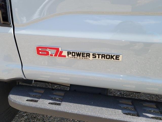 new 2025 Ford F-250 car