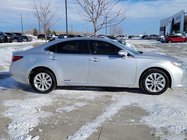 used 2015 Lexus ES 300h car, priced at $19,669