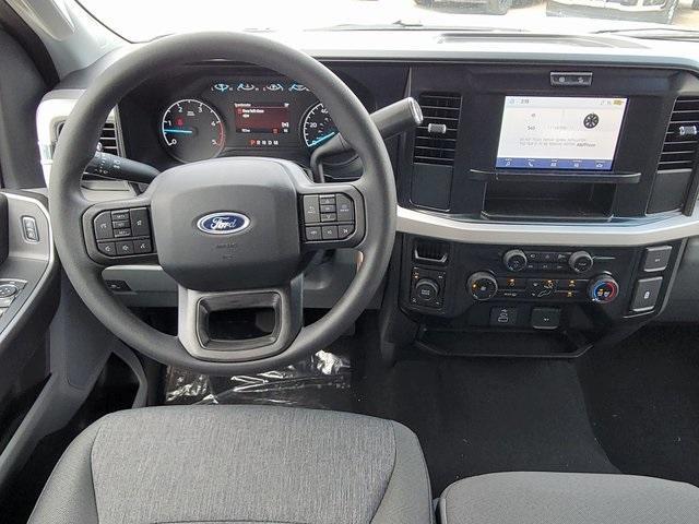 new 2025 Ford F-250 car, priced at $68,579