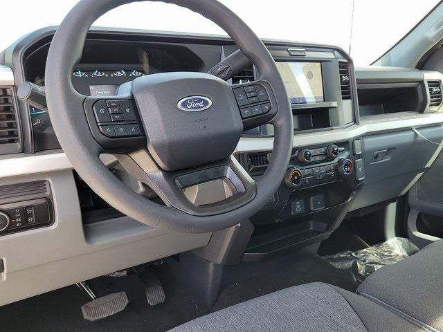 new 2025 Ford F-350 car, priced at $57,784