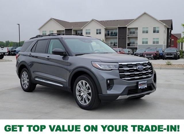new 2025 Ford Explorer car, priced at $45,731